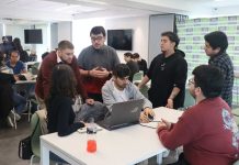 Estudiantes de Informática USM presentan prototipos a empresas para Feria Software 2025 Estudiantes de Informática USM presentan prototipos a empresas para Feria Software 2025