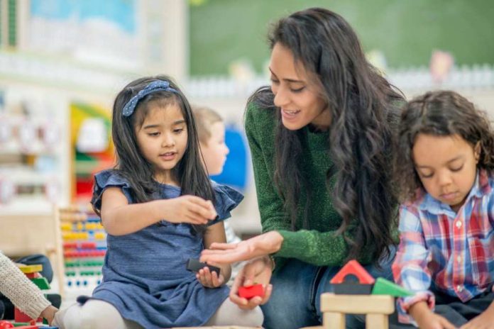 Estudio revela que solo un 25% de directivos escolares del Gran Concepción cuenta con formación en equidad e inclusión Estudio revela que solo un 25% de directivos escolares del Gran Concepción cuenta con formación en equidad e inclusión