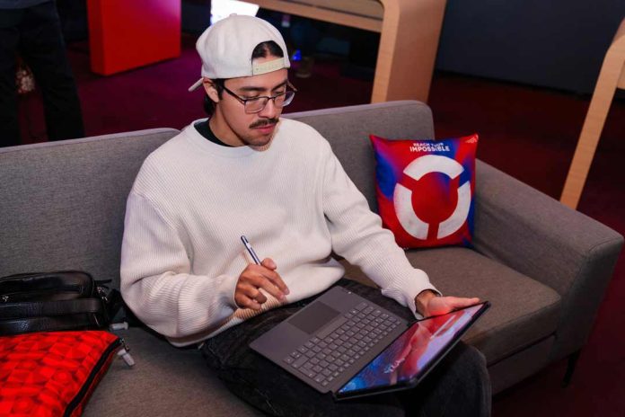 Lenovo Tab y IdeaTap Pro Lenovo Tab y IdeaTap Pro