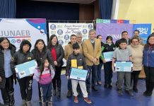 Programa del Ministerio de Educación es implementado por Junaeb: Partió la entrega de computadores del programa Becas TIC