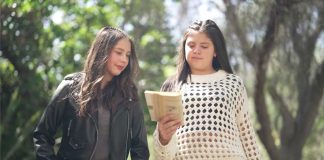 Recomienda tu lectura favorita en un video y participa en Yo Te Cuento, concurso de Fundación Ibáñez Atkinson dirigido a estudiantes de 7° y 8° básico