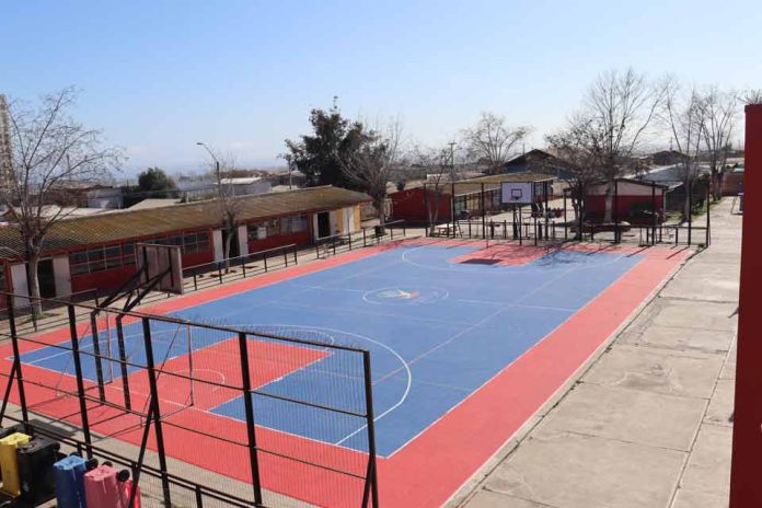 SLEP Puerto Cordillera invertirá más de $3.380 millones en infraestructura escolar durante 2025 SLEP Puerto Cordillera invertirá más de $3.380 millones en infraestructura escolar durante 2025