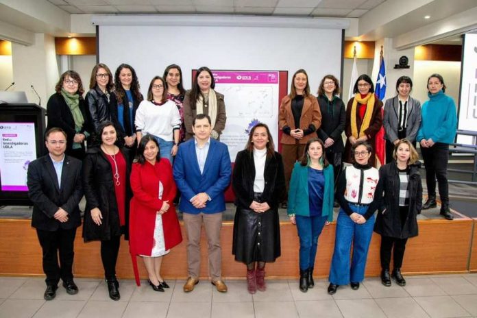 UDLA presenta Red de Investigadoras primer paso hacia una comunidad académica con enfoque de género UDLA presenta Red de Investigadoras: primer paso hacia una comunidad académica con enfoque de género
