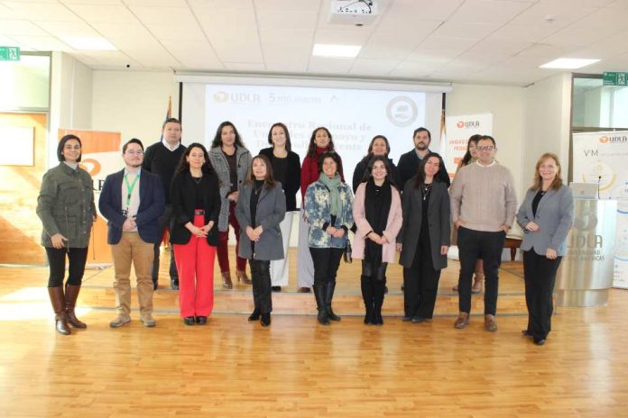 Unidad de Apoyo Pedagógico de UDLA convoca a instituciones de educación superior para crear red regional de desarrollo docente