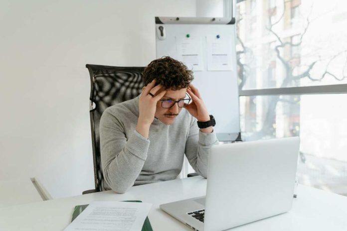 Ciberamenazas que imitan herramientas de inteligencia artificial, como ChatGPT, aumentan 115% en 2025 Kaspersky