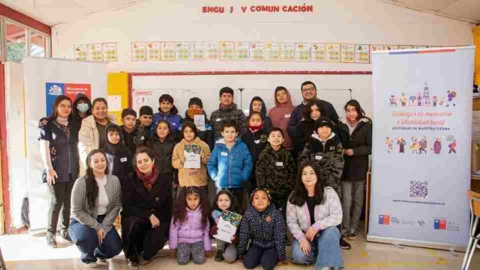 Comunidades de siete regiones del país fueron beneficiadas por ciclo de talleres literarios de FUCOA Comunidades de siete regiones del país fueron beneficiadas por ciclo de talleres literarios de FUCOA