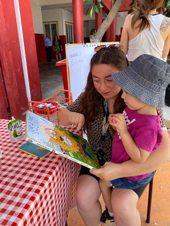 Contar cuentos en familia: 5 formas de hacerlos mágicos e inolvidables Contar cuentos en familia: 5 formas de hacerlos mágicos e inolvidables