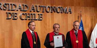 Ex presidente Eduardo Frei recibe grado de Doctor Honoris Causa por la Universidad Autónoma de Chile