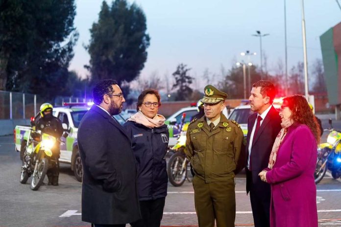 Gobierno implementa Patrullaje Preventivo Inteligente en entornos educativos para proteger a estudiantes en 44 comunas del país Gobierno implementa Patrullaje Preventivo Inteligente en entornos educativos para proteger a estudiantes en 44 comunas del país