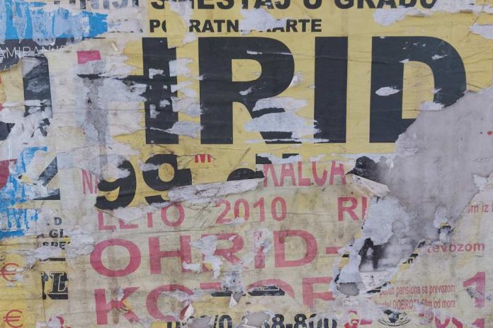 La ciudad empapelada ¿quién se hace cargo de la publicidad que dejamos atrás La ciudad empapelada: ¿quién se hace cargo de la publicidad que dejamos atrás?