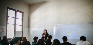 MetLife entrega herramientas para fortalecer la educación financiera a más de 950 estudiantes