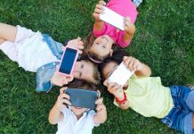 Niños hiperconectados: Cómo ayudarlos a reconectar con ellos mismos Niños hiperconectados: Cómo ayudarlos a reconectar con ellos mismos