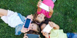 Niños hiperconectados: Cómo ayudarlos a reconectar con ellos mismos