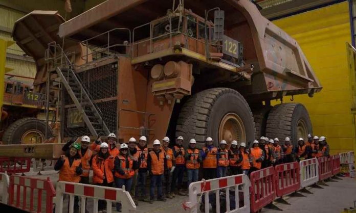 Programa “Atacama 4.0” impulsa la formación de 4.400 talentos para responder a la demanda de la Gran Minería regional