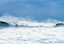 Segunda o tercera ola del tsunami podría ser la más peligrosa, advierte académico UCSC Segunda o tercera ola del tsunami podría ser la más peligrosa, advierte académico UCSC