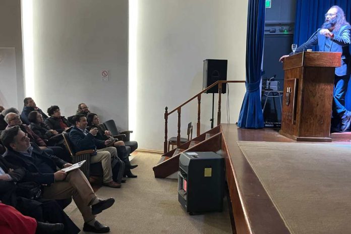 Semana de la Seguridad Escolar contó con exposición del Doctor Marcelo Lagos en Ñuble Semana de la Seguridad Escolar contó con exposición del Doctor Marcelo Lagos en Ñuble