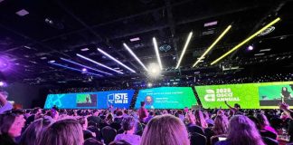 Tecnología con propósito: Educación chilena avanza hacia estándares globales en tecnología pedagógica