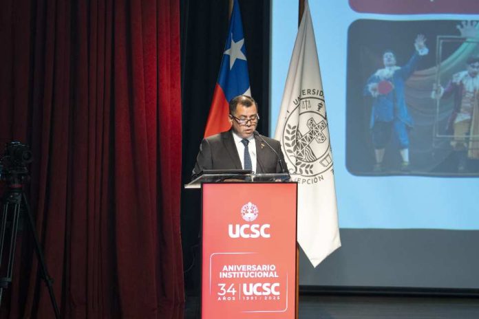 UCSC celebró su aniversario 34 destacando avances institucionales y reconocimientos UCSC celebró su aniversario 34 destacando avances institucionales y reconocimientos