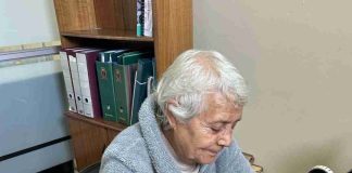 “Volví a estudiar a los 78”: la historia de Gabriela, la nueva alumna del IP Santo Tomás en Arica