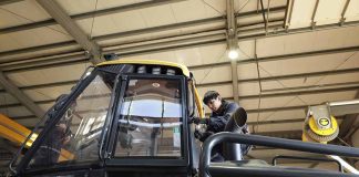 45 estudiantes de distintos liceos técnicos forestales fortalecerán su formación académica y profesional en Ponsse