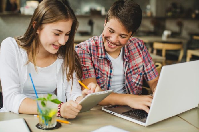 CPECH_LRMCOMUNICACIONES2 Cómo las familias pueden acompañar a los jóvenes en la búsqueda de su vocación y carrera