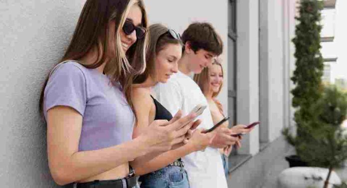 Día del Internauta 1 de cada 5 adolescentes afirma que internet es donde mejor pueden expresarse Día del Internauta: 1 de cada 5 adolescentes afirma que internet es donde mejor pueden expresarse