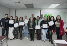 Emprendedoras turismo RM capacitaron IA y suben ventas Emprendedoras turismo RM capacitaron IA y suben ventas