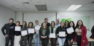Emprendedoras turismo RM capacitaron IA y suben ventas