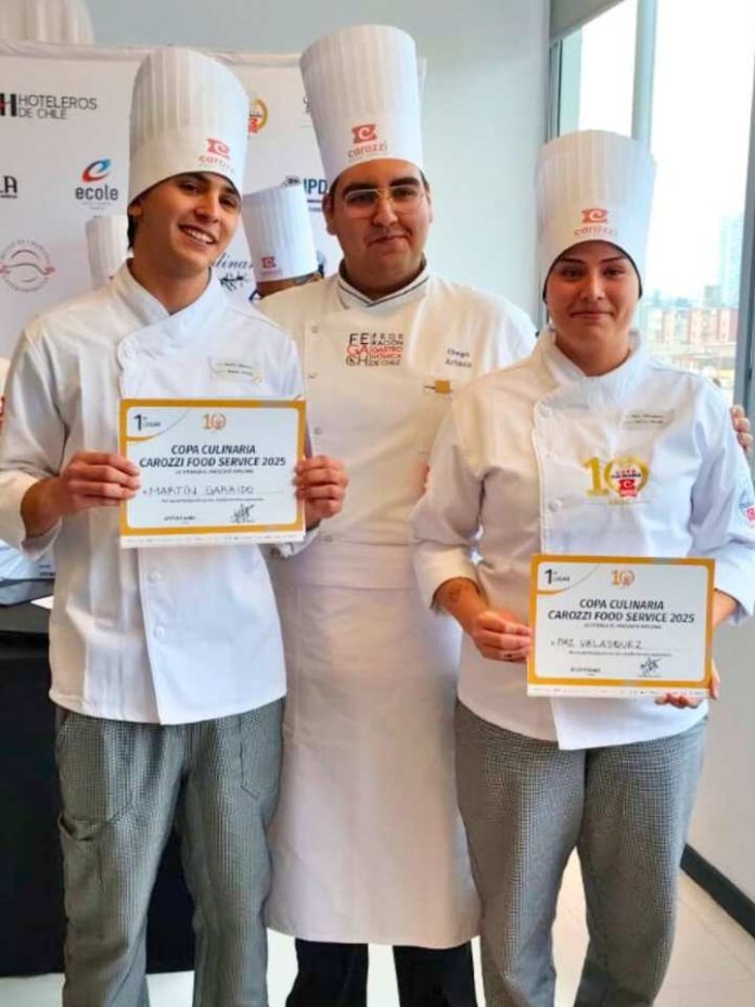 Estudiantes de Tarapacá triunfan y avanzan a la final nacional de la Copa Culinaria Carozzi Estudiantes de Tarapacá triunfan y avanzan a la final nacional de la Copa Culinaria Carozzi