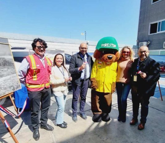 Fotografías de Áreas Protegidas recorrerán escuelas y liceos de Arica y Parinacota Fotografías de Áreas Protegidas recorrerán escuelas y liceos de Arica y Parinacota