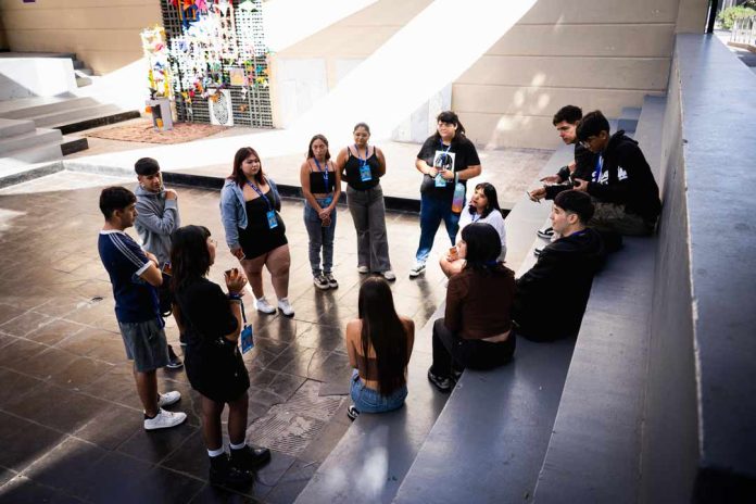 Fundación Portas lanza Colecta Digital 2025: apoyo a jóvenes en la educación superior Fundación Portas lanza Colecta Digital 2025: apoyo a jóvenes en la educación superior
