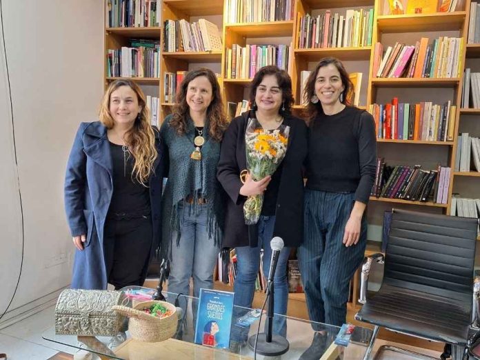 Ganadora del “Nobel de la Enseñanza” lanza su primer libro