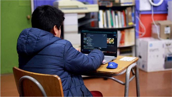 Gtd quintuplica la velocidad de internet en más de 3.500 escuelas del país y beneficia a más de 1 millón de estudiantes Gtd quintuplica la velocidad de internet en más de 3.500 escuelas del país y beneficia a más de 1 millón de estudiantes