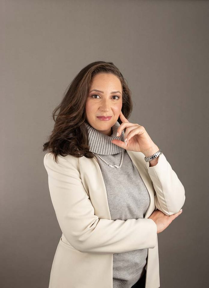 Más del 90% de los colegios en Chile no tiene psicólogo escolar. Marielys Navarro CEO & Cofounder de Edumokia School Más del 90% de los colegios en Chile no tiene psicólogo escolar. Edumokia School