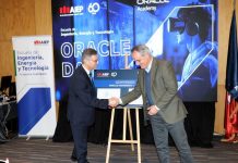Oracle y AIEP entregarán más de 10 mil becas tecnológicas para estudiantes en Chile Oracle y AIEP entregarán más de 10 mil becas tecnológicas para estudiantes en Chile