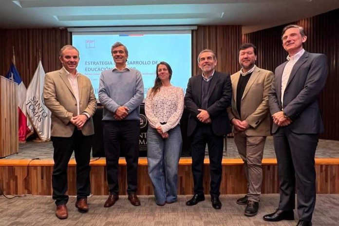 Consejo Asesor avanza en propuesta de Estrategia de Desarrollo de la Educación Superior Consejo Asesor avanza en propuesta de Estrategia de Desarrollo de la Educación Superior