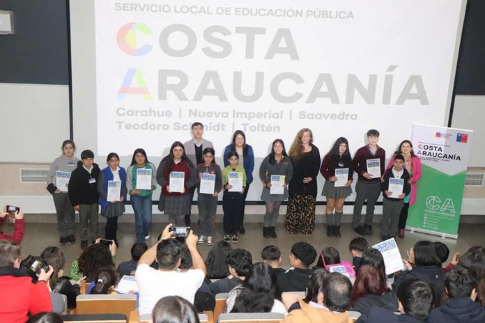 Servicio Local realizó masivo “Encuentro de Liderazgo transformador en tiempos de cambio” en la Universidad Católica de Temuco Servicio Local realizó masivo “Encuentro de Liderazgo transformador en tiempos de cambio” en la Universidad Católica de Temuco