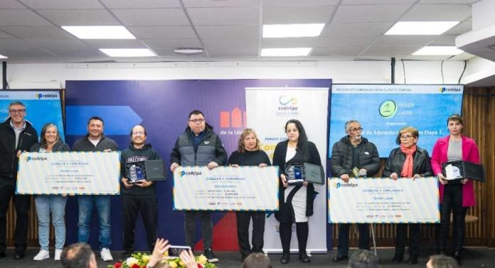 Fondos concursables Conoce a los ganadores de “Comunidad y Codelpa, juntos pintando el futuro” Fondos concursables Conoce a los ganadores de “Comunidad y Codelpa, juntos pintando el futuro”