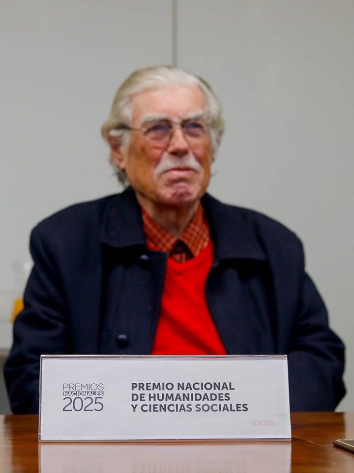 José Bengoa es elegido Premio Nacional de Humanidades y Ciencias Sociales 2025