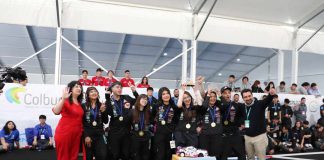 Liceo de Renca representará a Chile en torneo de autos propulsados por hidrógeno verde en Suiza Liceo Industrial Bicentenario Benjamín Dávila Larraín de Renca se corona campeón del H2 Grand Prix 2025 y representará a Chile en Suiza