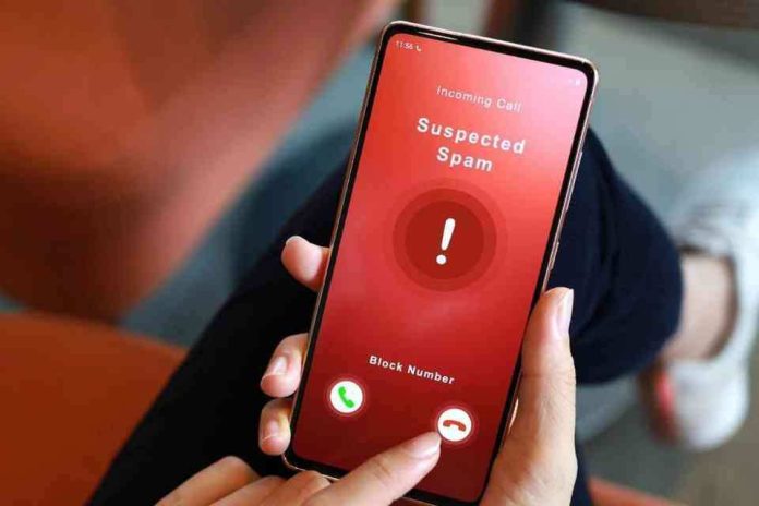 “Llamadas con alerta de ‘Posible Spam’: una amenaza en aumento para los consumidores chilenos y sus bolsillos”
