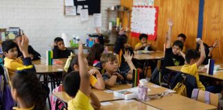 Mineduc anuncia los Servicios Locales que recibirán sus establecimientos educacionales a partir del 1 de enero de 2026