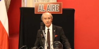 Premian a profesional de Radioemisoras de la UTalca por su trayectoria