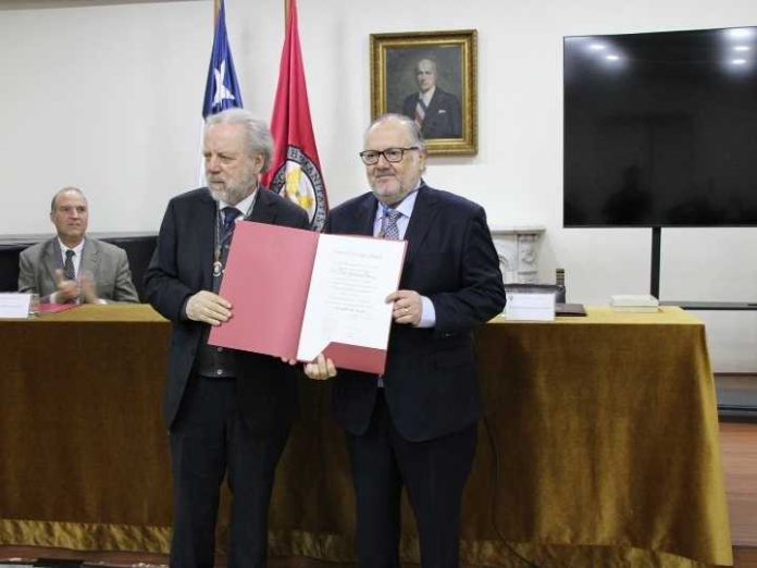 Profesor de la UTalca se incorpora como miembro de la Academia Chilena de la Historia