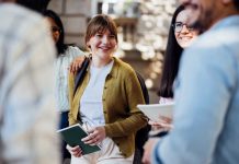Programa doctoral busca formar investigadores para intervenir en los desafíos educativos del país
