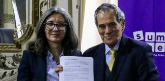 Sumar Saberes y Dirección de Educación Pública firman convenio para fortalecer decisiones educativas con evidencia