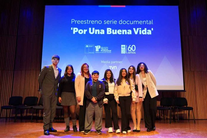 TVN estrena serie documental Mineduc sobre estudiantes técnico profesionales TVN estrena serie documental Mineduc sobre estudiantes técnico profesionales