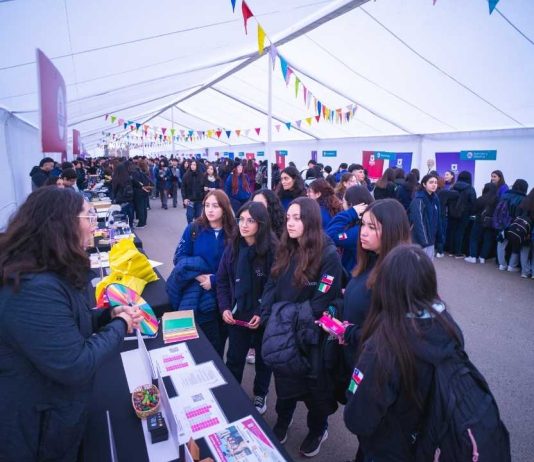 UTalca invita a escolares a vivir la experiencia universitaria en “Abre Puertas 2025” UTalca invita a escolares a vivir la experiencia universitaria en “Abre Puertas 2025”