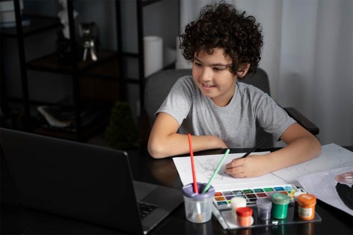 ¿Las herramientas de escritura con inteligencia artificial están provocando que los estudiantes españoles pierdan originalidad y creatividad?