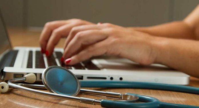 ¿Eres fan del autocuidado cinco consejos para fortalecer tu salud en línea ¿Eres fan del autocuidado cinco consejos para fortalecer tu salud en línea